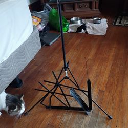 Music stand firm price $6 bucks pick up only 865 Ellsworth avenue right off of East Livingston avenue Columbus Ohio 43206 5 minutes away from Childers