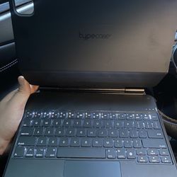 iPad Pro Floating Case