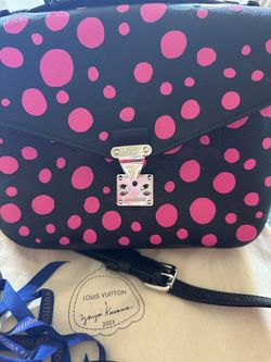 Louis Vuitton x Yayoi Kusama Pochette Métis Limited Pink Polka Dot Women's Bag