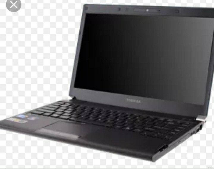 TOSHIBA LAPTOP 4 SALE