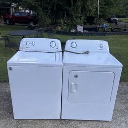 Electric Amana Washer and Dryer Set 