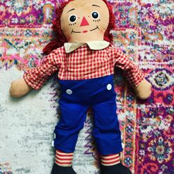 Knickerbocker 1960’s Raggedy Andy 20 Inch Fabric Doll