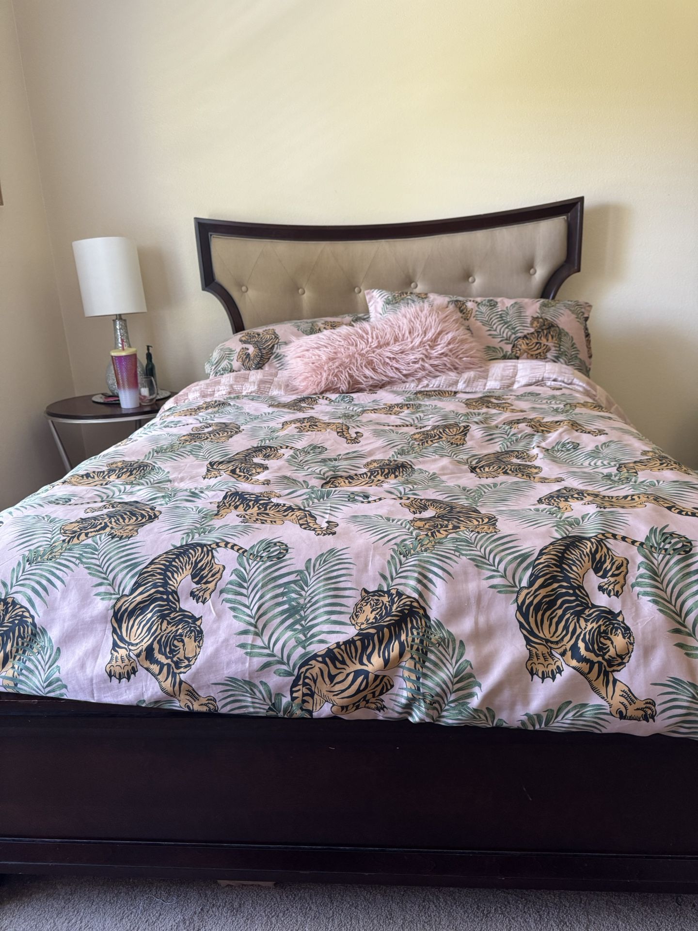 Bedroom Set