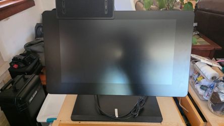 Wacom Cintiq Pro 24 Touch (DTH2420K0)