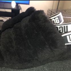UGG Slides Size 8