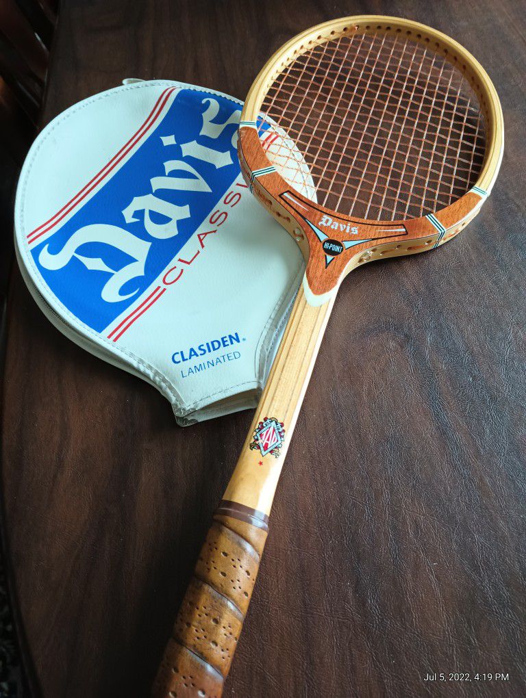 Davis Tennis Racket Laminated Classic