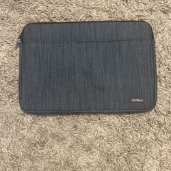 Laptop Case (Zinmark)