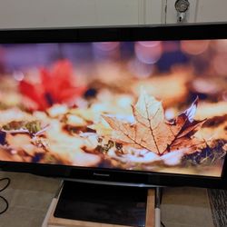 Panasonic Viera TV (50" size) Model: TH-50PZ85U 1080p HD Plasma Television