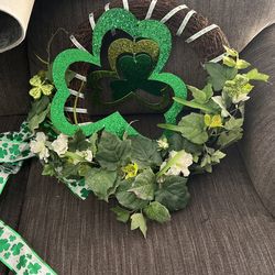 St Patrick’s Decor