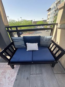Need GONE Outdoor Loveseat with Navy Blue Cushions