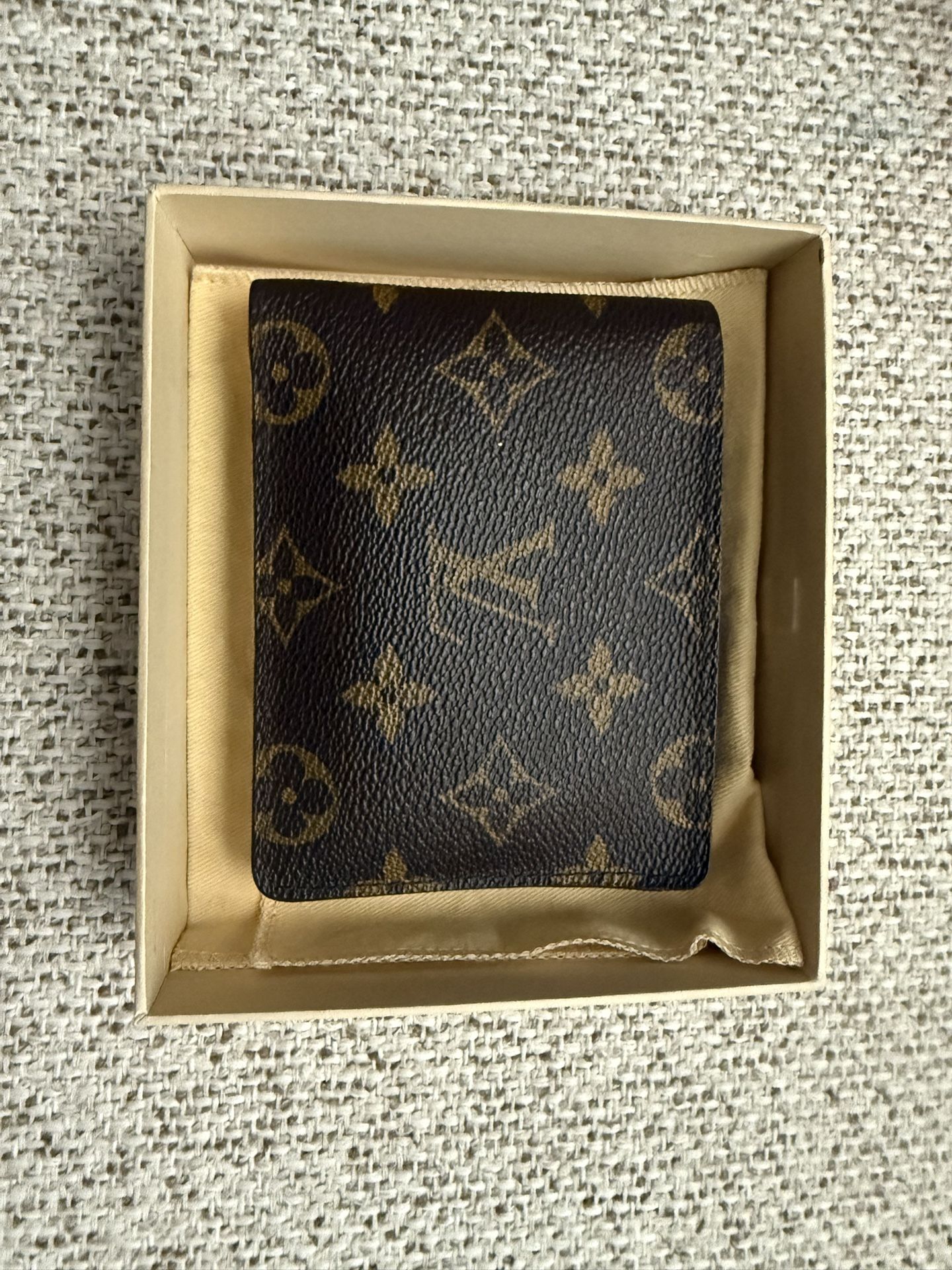Louis Vuitton Men’s Wallet
