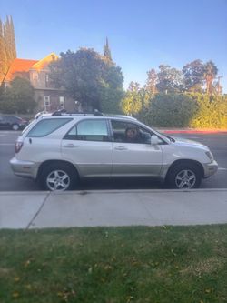 1999 Lexus