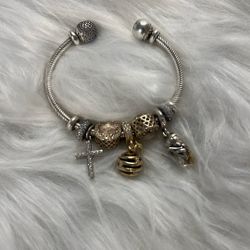 Pandora 7 Charm N Bangle