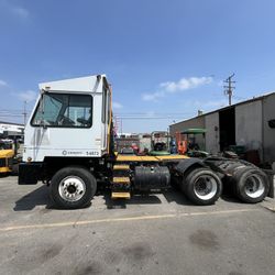 2019 Capacity Yard Goat - yard Spotter 3 Axle 