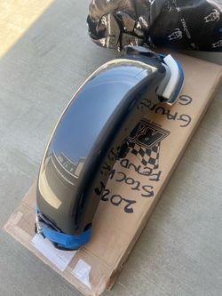 NEW/EXCELLENT STREET GLIDE FRONT FENDER