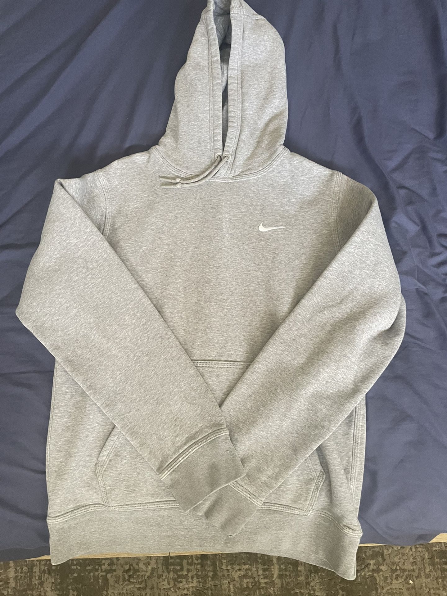 grey nike hoodie