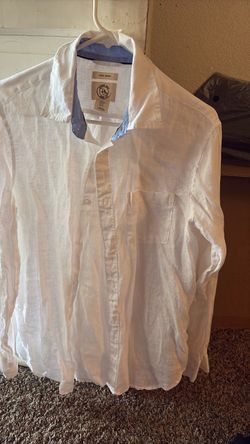 camisas de hombre size M $25 por dos
