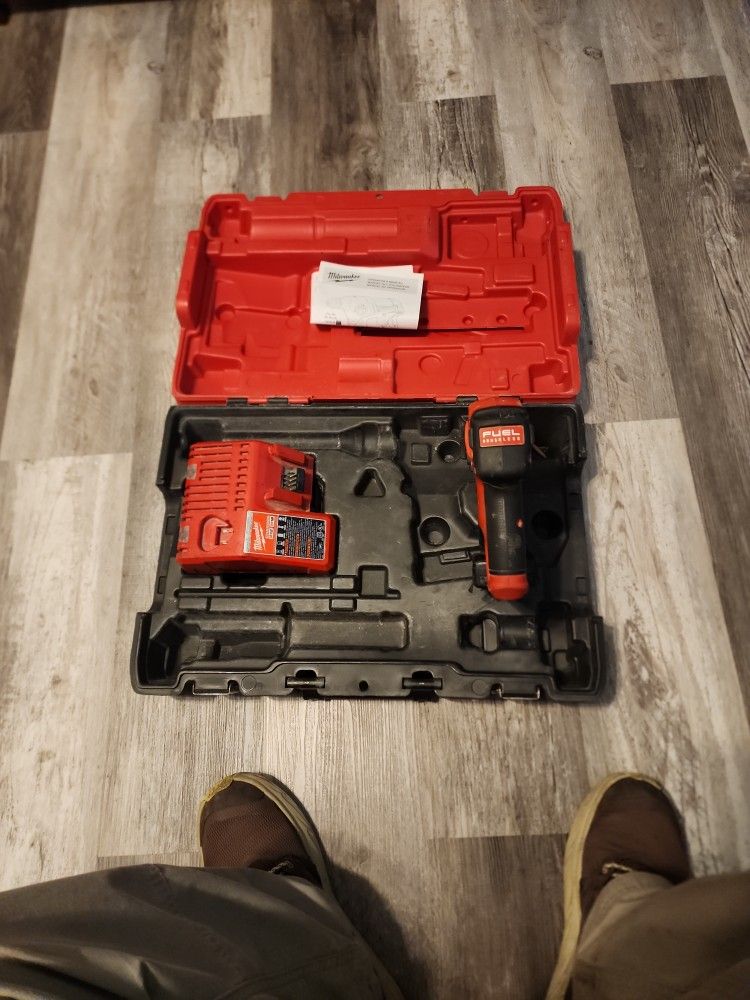 Milwaukee M12 Fuel Brushless SDS Plus Rotary Hammer 