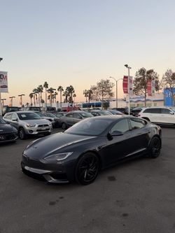 2026 Tesla Model S Plaid