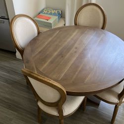 RH Dining Table 