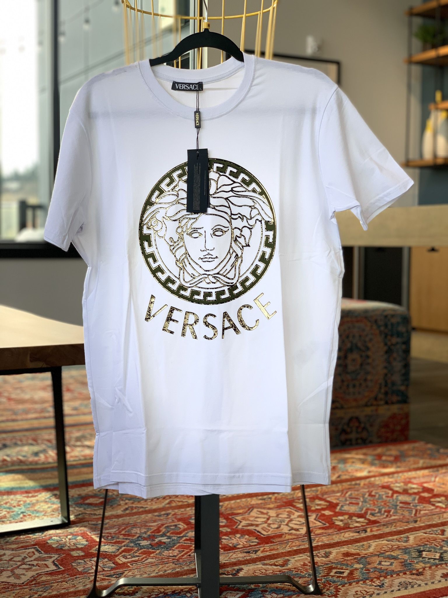 Mens Versace T-shirt Size Medium 