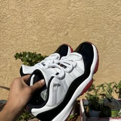 Jordan 11 