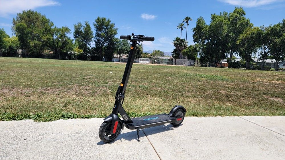 Electric Scooter With Light Up Board