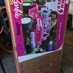 BARBIE POWER WHEELS JEEP 