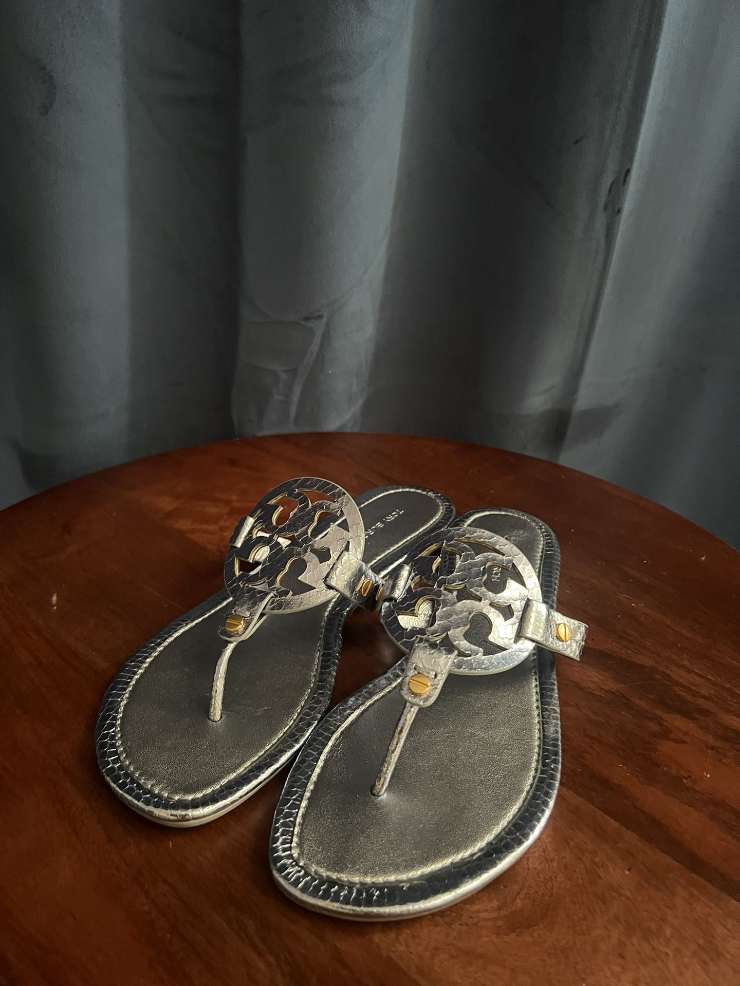 Tory Burch Metalic Blue Sandal