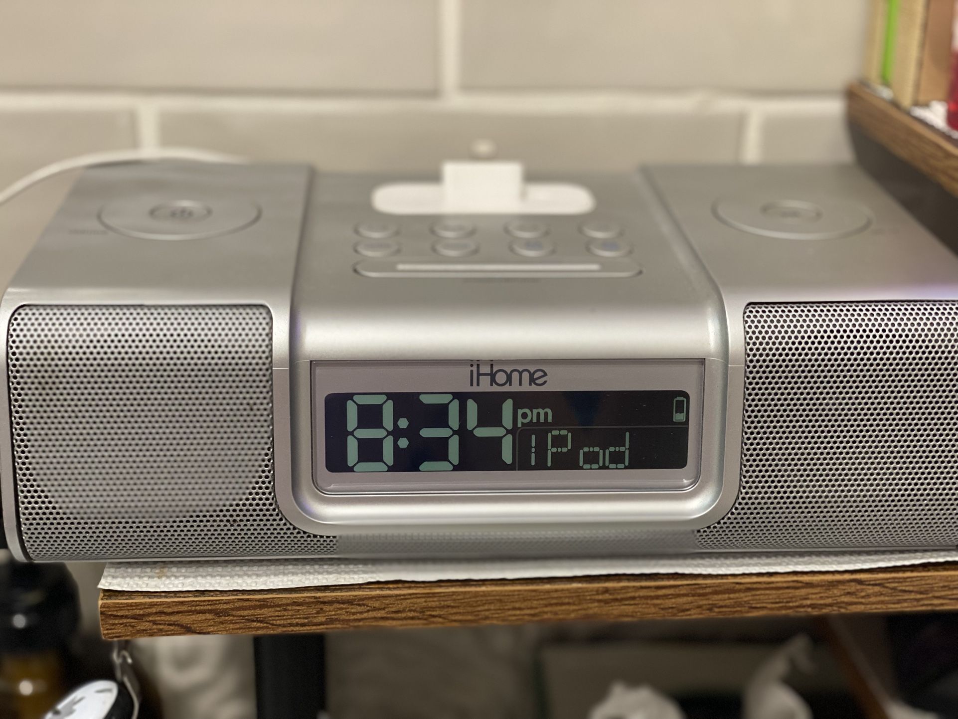 iHome radio iP9 The Home System For Your iPhone® or iPod