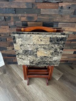 Side tray tables.