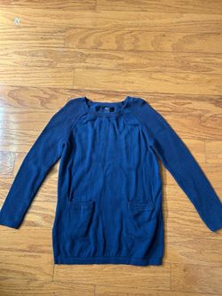 GAP girls Navy Crewneck Sweater with Front Pockets size S