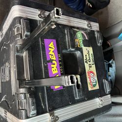 Sound Equipment For Sale. Vendo Varios Aparatos Para Musicos 