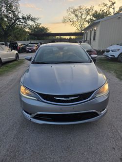 2015 Chrysler 200