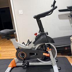 Pooboo exercise Bike