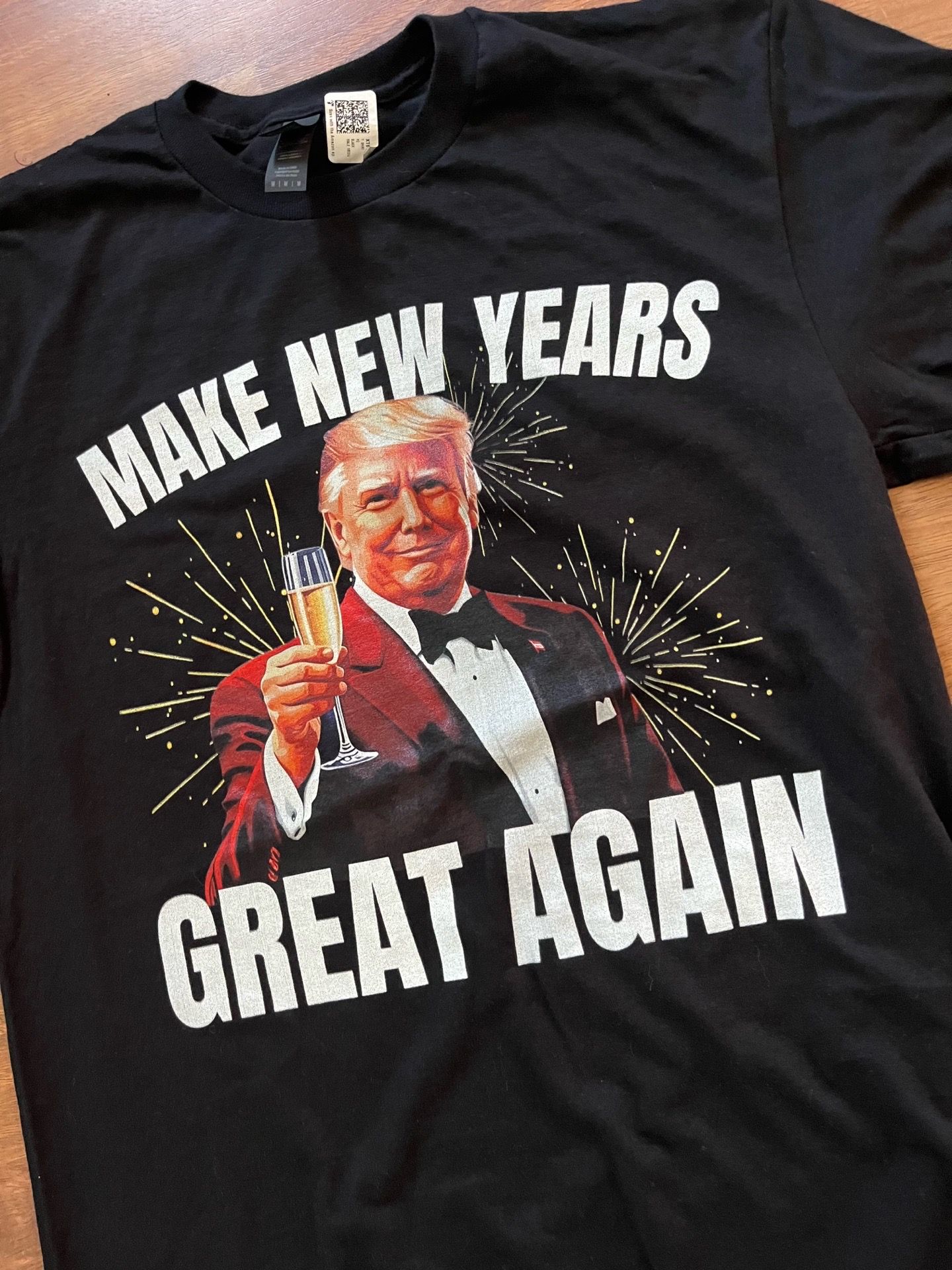 Trump Tshirt make New Year’s great again size medium brand new!