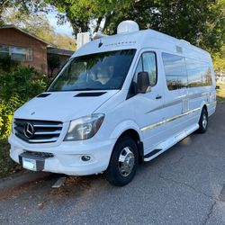 2015 Winnebago Era BM170a