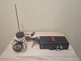 Vintage Realistic TRC-412 Emergency 40-Channel CB Radio System - Complete Kit