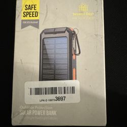 Solar Power Charging Bank 