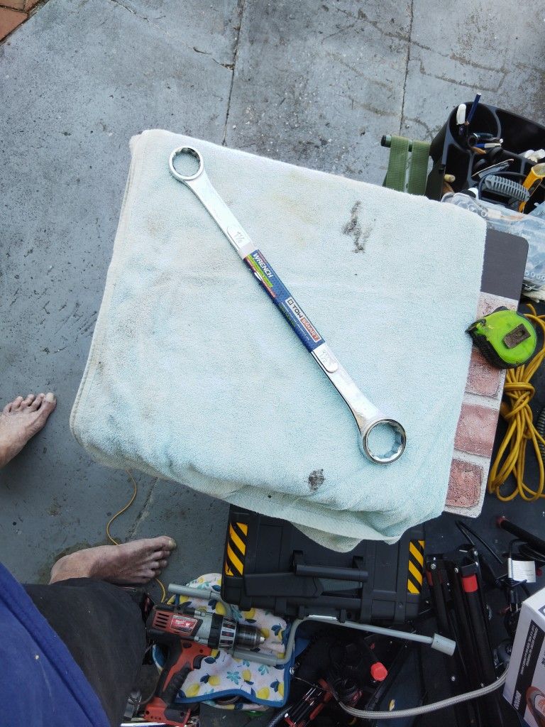 Trailer Ball Wrench 1 1/8" X 1 1/2"