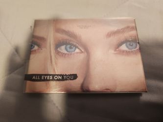 Victoria secret bew eyeshadow