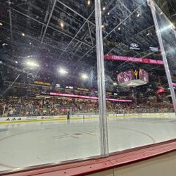 Arizona State Hockey Front Row Club Acces Food And Booze Included