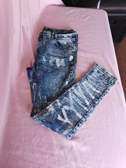Road Narrows N.Y.C. Distressed Skinny Jeans in Blue Waist 38 Men's