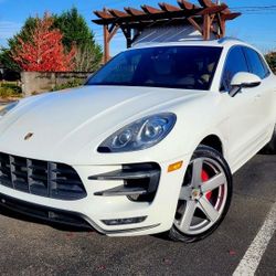 2016 Porsche Macan