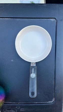 Mini single egg pan