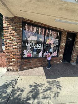 Se Rentan Estacióneses Para Manicurista