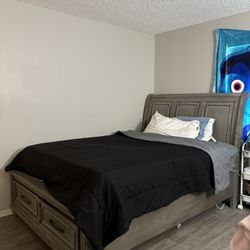 Bed Frame & Mattress For Sale 