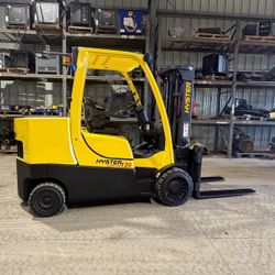 2018 Hyster Forklift 12,000lbs Capacity