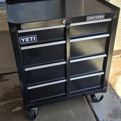 Craftsman Rolling Tool Box