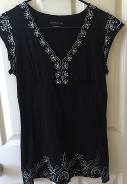 BCBGMaxazaria shirt (small) - beautiful details!!